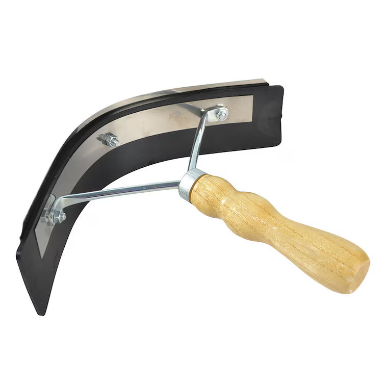 Sweat Scraper – Classic | Wooden Handle